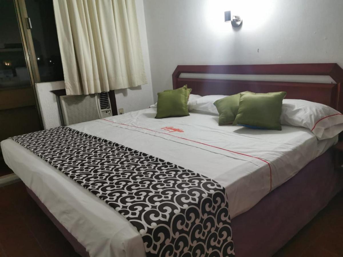 Hotel Candilejas Playa Veracruz Buitenkant foto